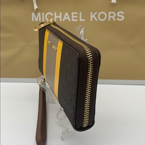 MICHAEL KORS JET SET TRAVEL LG TRVL CONTINENTAL - Picture 9 of 16